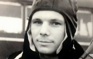 YURI GAGARIN: SEVEN YEARS OF SOLITUDE